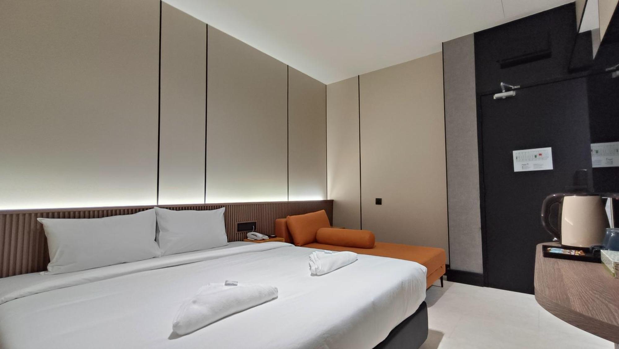 Urban Inn, Serai Wangi Padang Serai Exterior photo